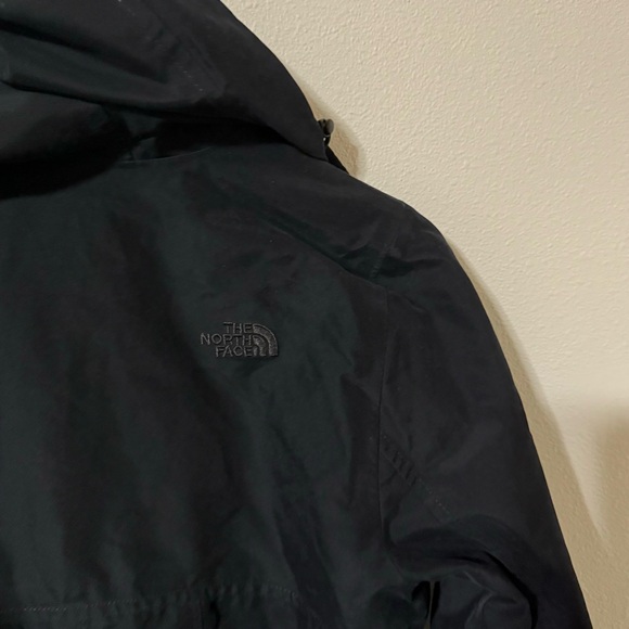 The North Face Laney Trench Coat Black DryVent Cinch Waist Hood Longline X-Small - Picture 9 of 15
